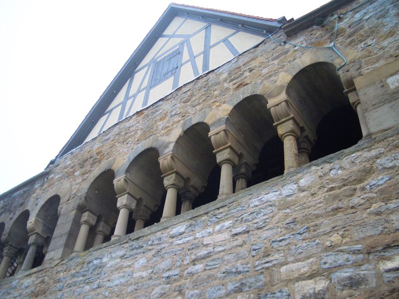 Hohenstaufenpalast