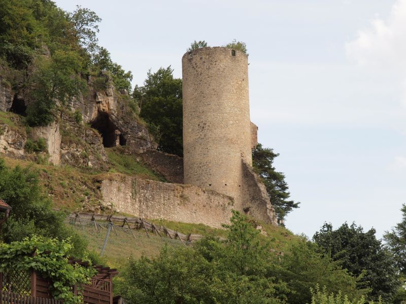 Vorschaubild Ansicht Burgruine Loch (Titelfoto)