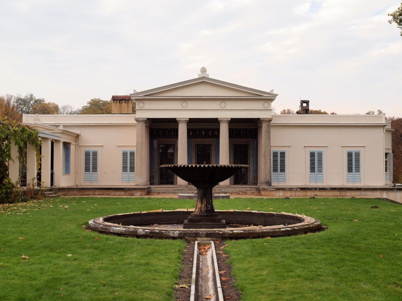 Schloss Charlottenhof