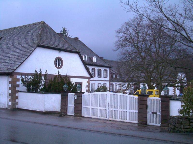 Schloss Neuhaus