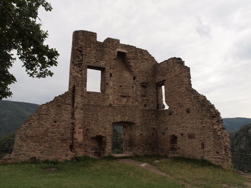 Burg Are
