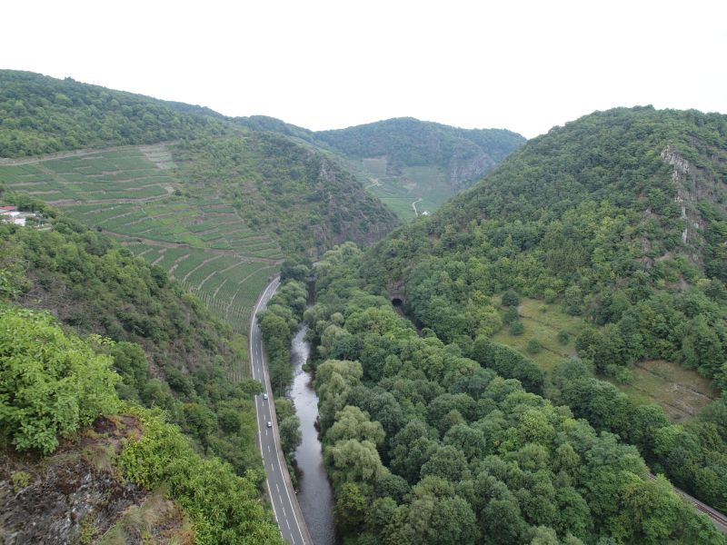 Burg Are