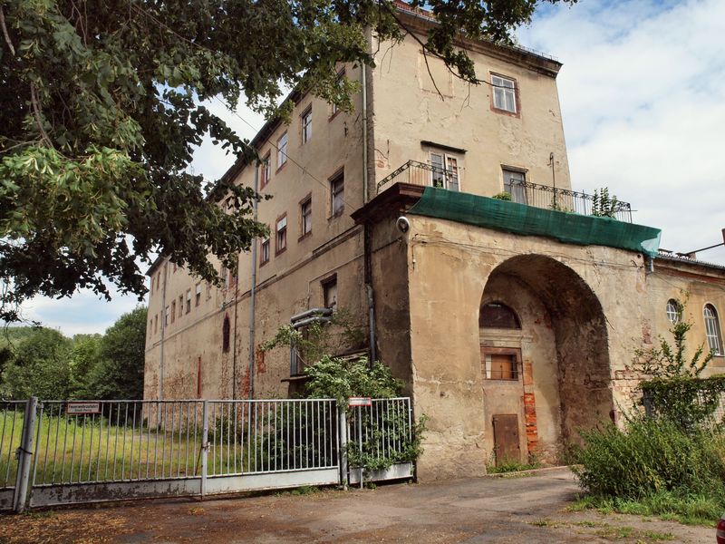 Ales Schloss Penig