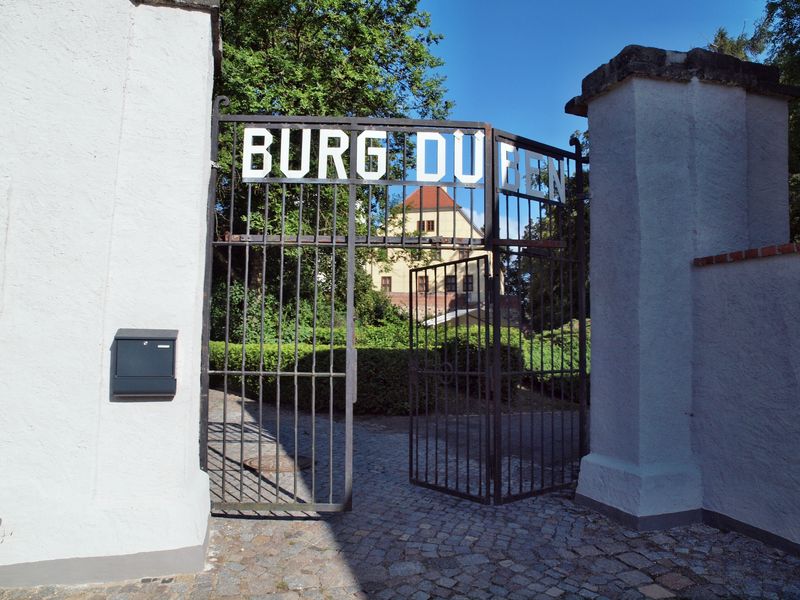 Burg Dben