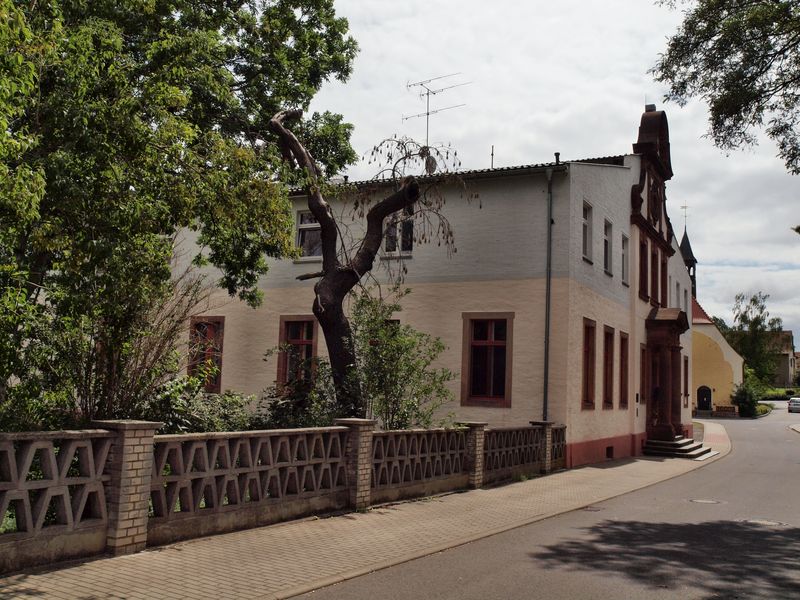 Herrenhaus Schmlen