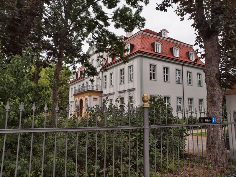 Schloss Gldengossa
