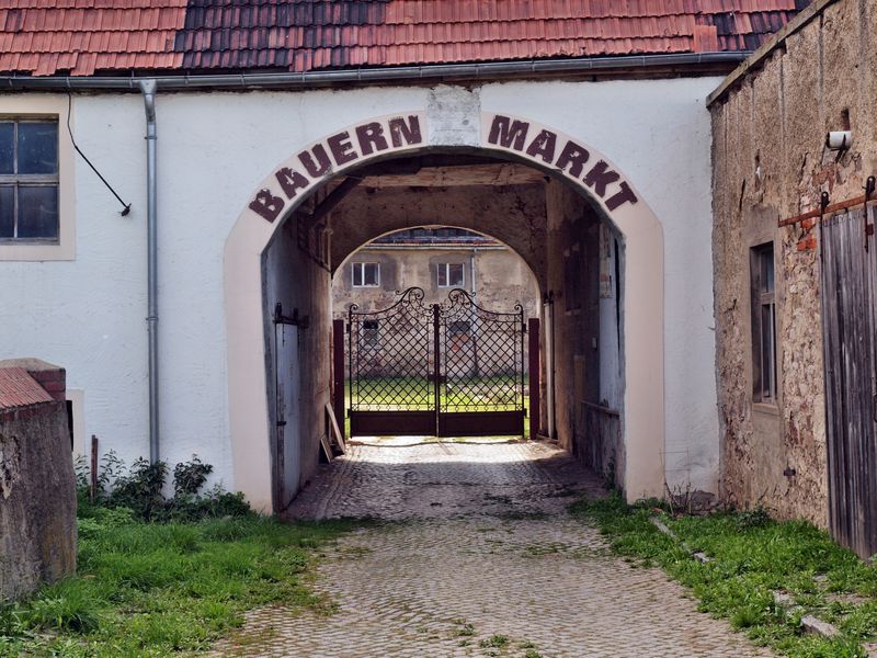 Schloss Noschkowitz